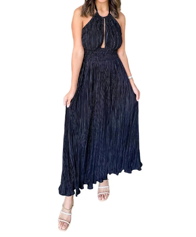 Gwen Halter Midi Dress In Black