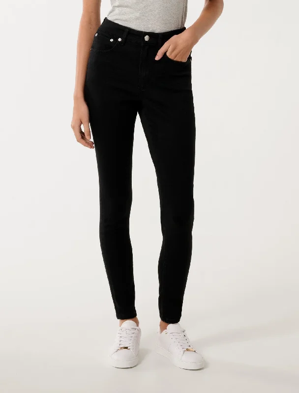 Nala Mid-Rise Skinny Jeans